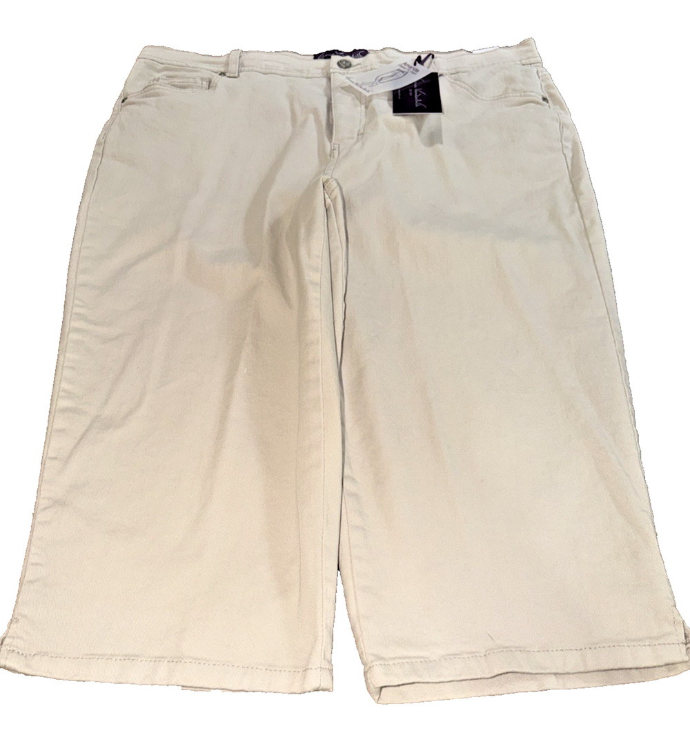 NWT Gloria Vanderbilt Amanda Capri 20W Buttermilk $42